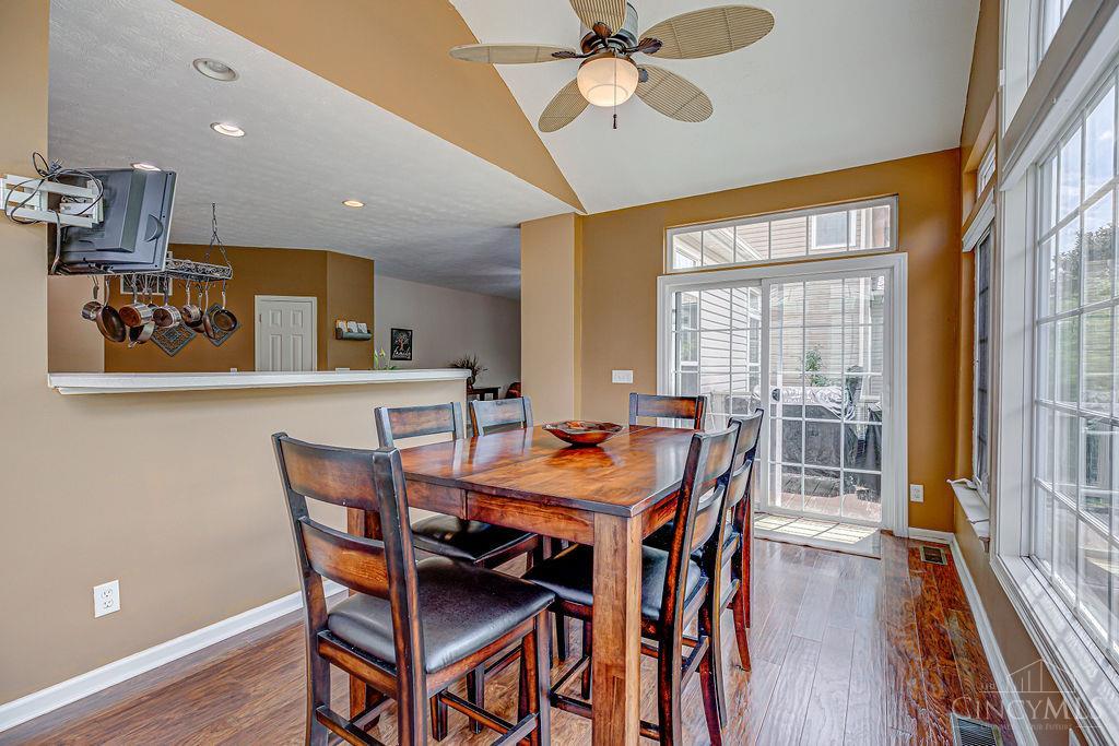 5414 Jamies Oak Court