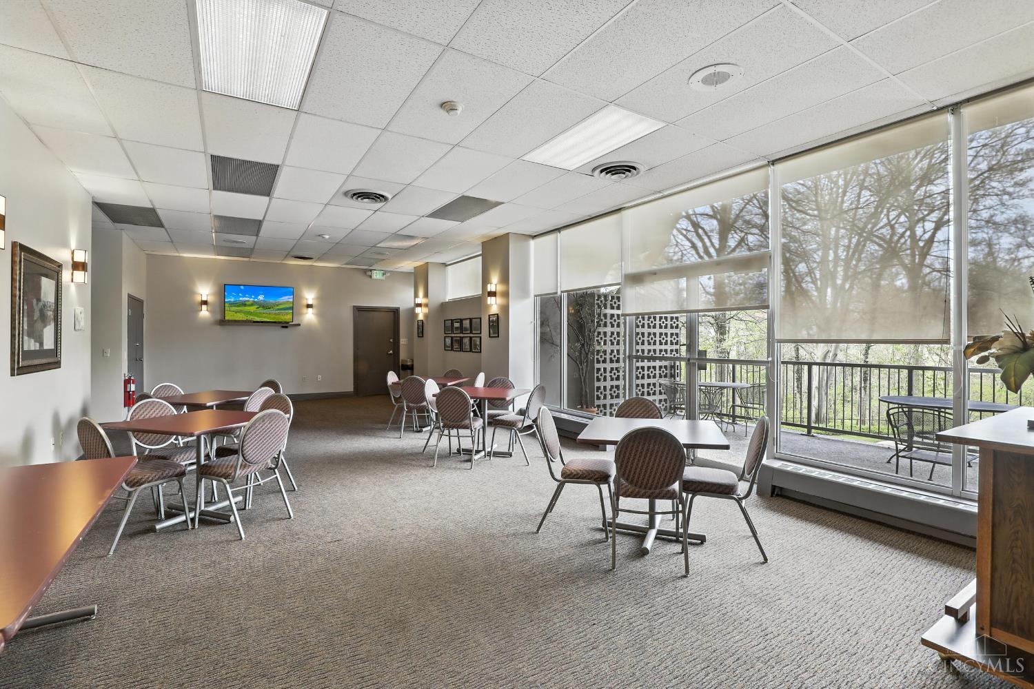 2324 Madison Road 1208