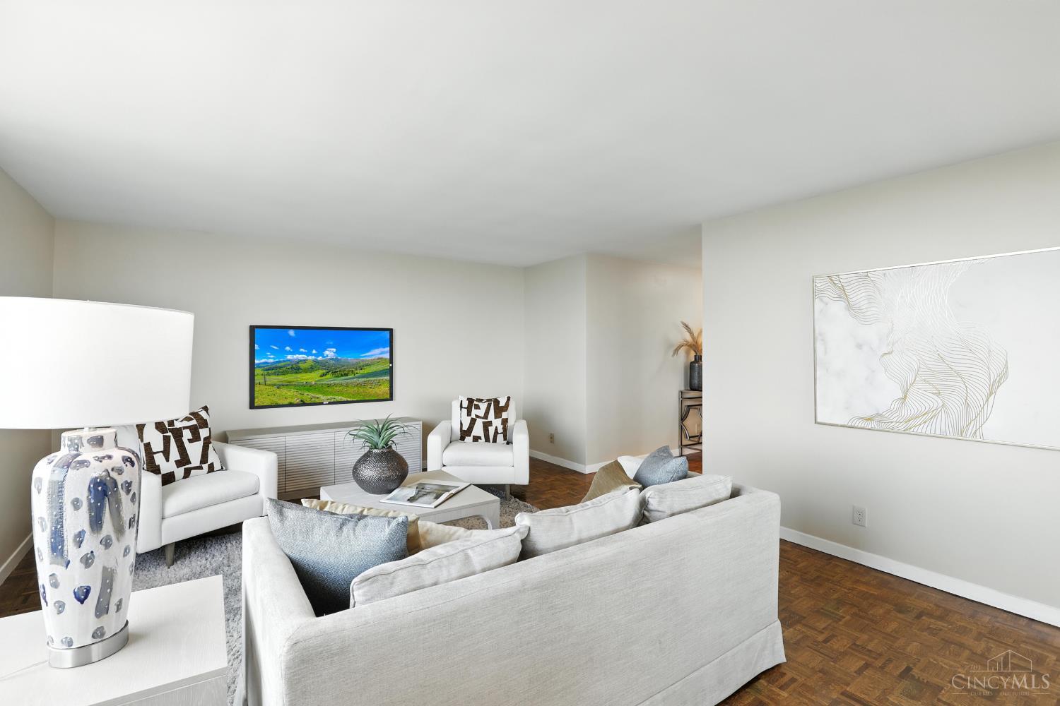 2324 Madison Road 1208
