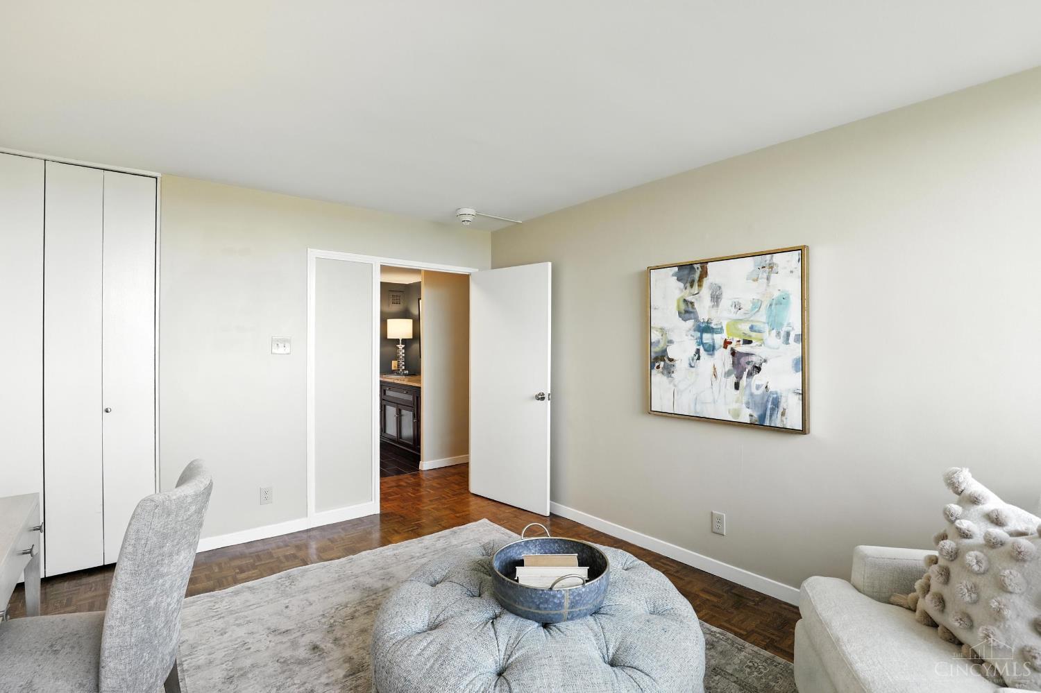 2324 Madison Road 1208