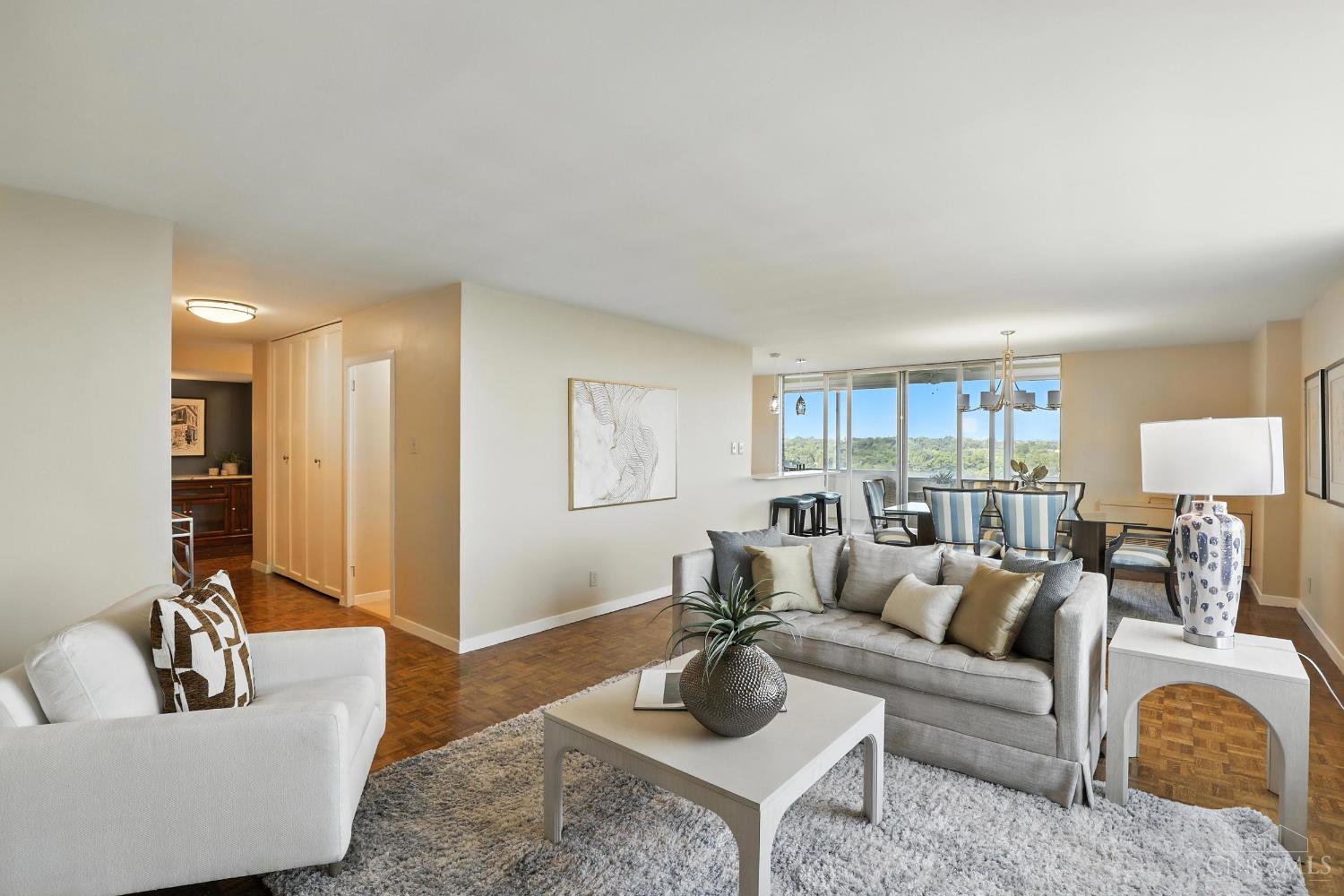 2324 Madison Road 1208