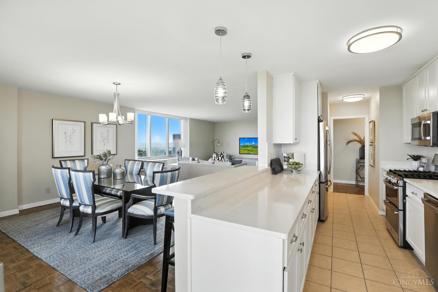 2324 Madison Road 1208