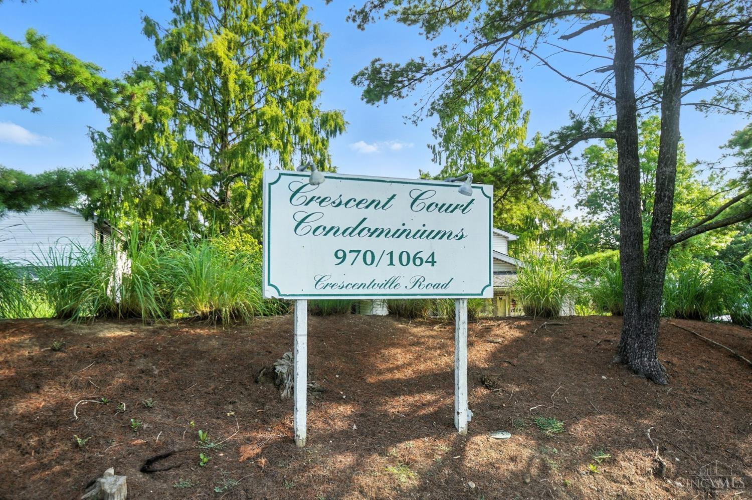 1016 E Crescentville Road