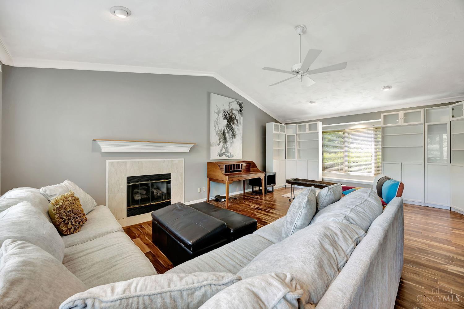 10 Marcel Court