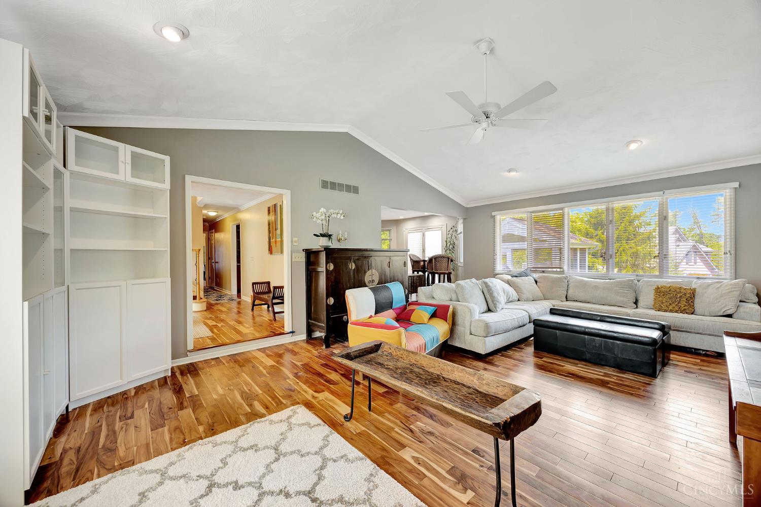 10 Marcel Court