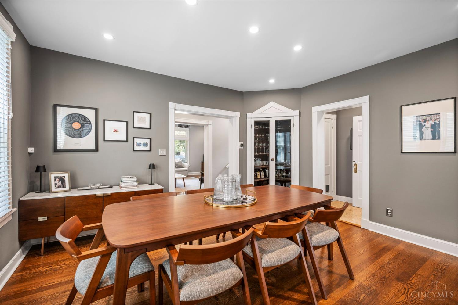 3728 Drakewood Drive