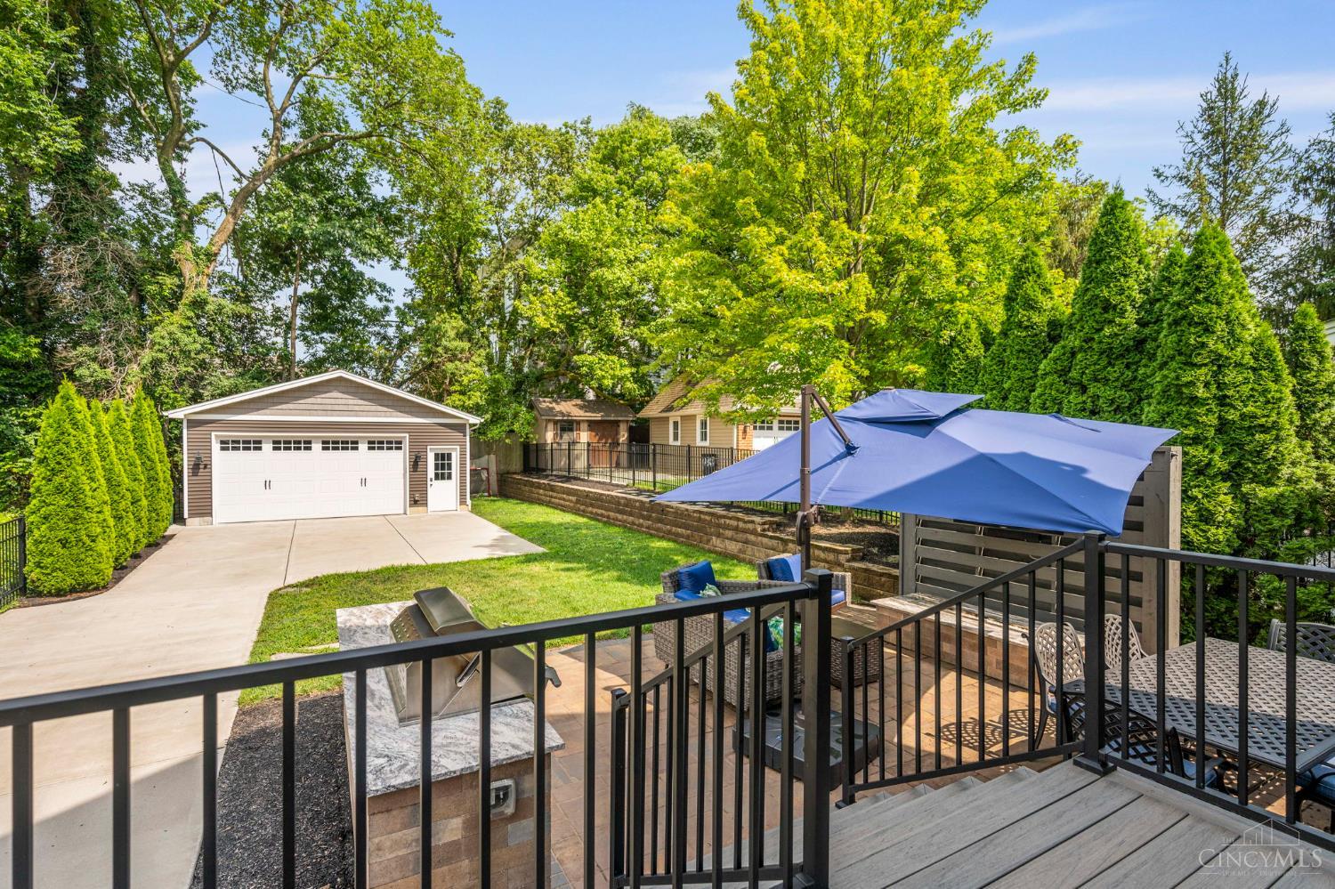 3728 Drakewood Drive