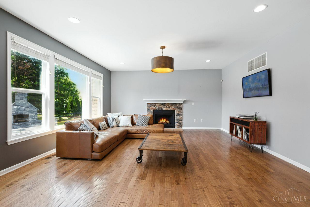 103 Timber Cove