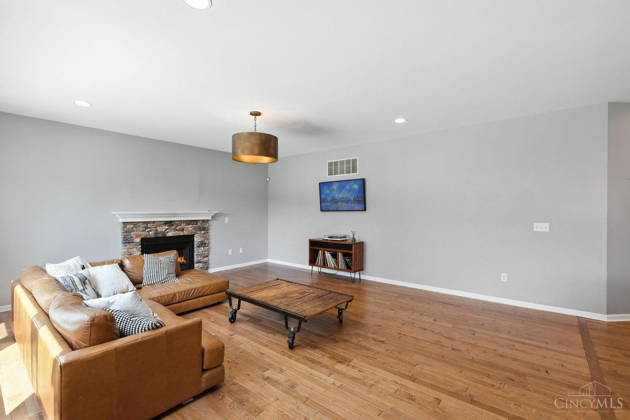 103 Timber Cove