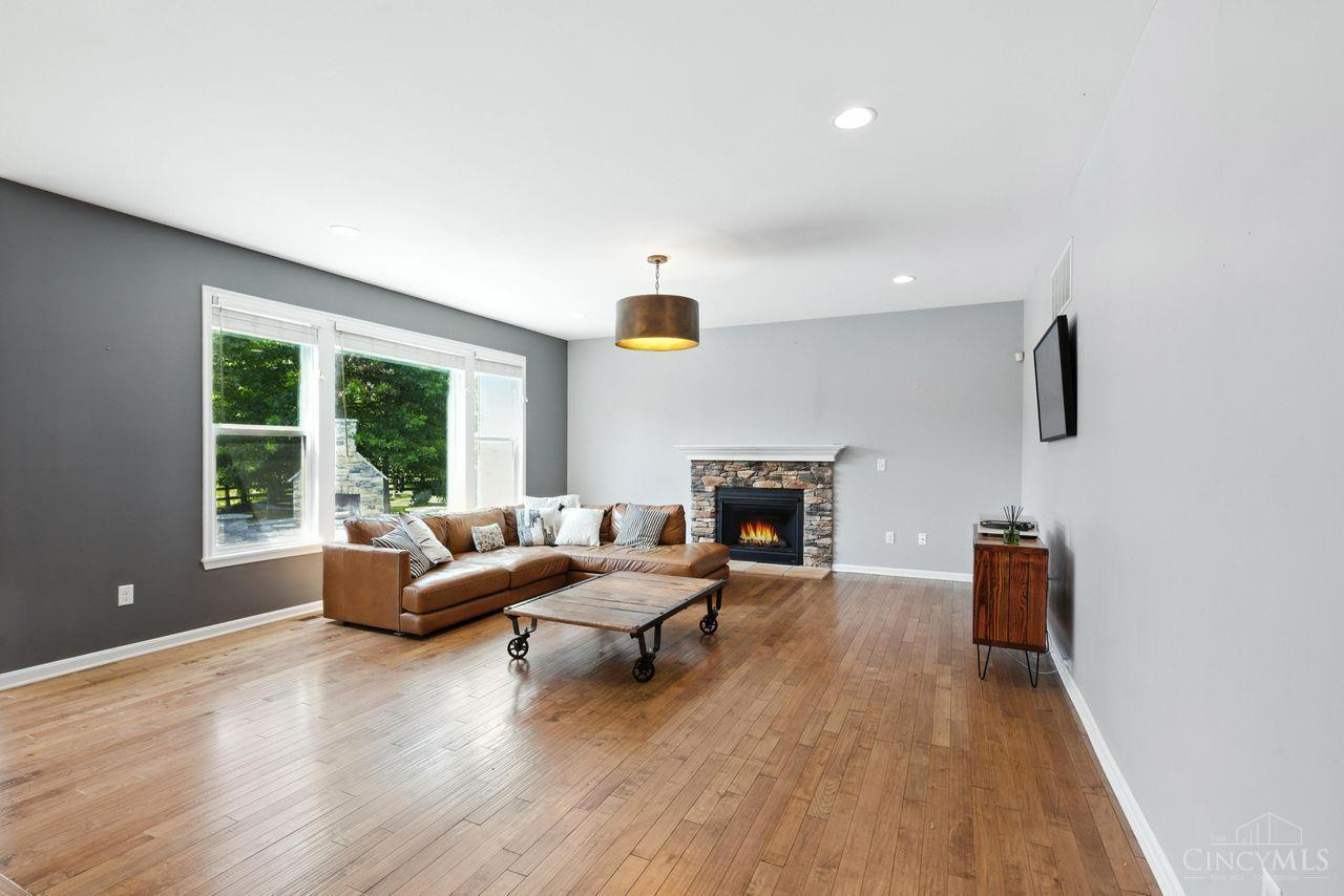 103 Timber Cove