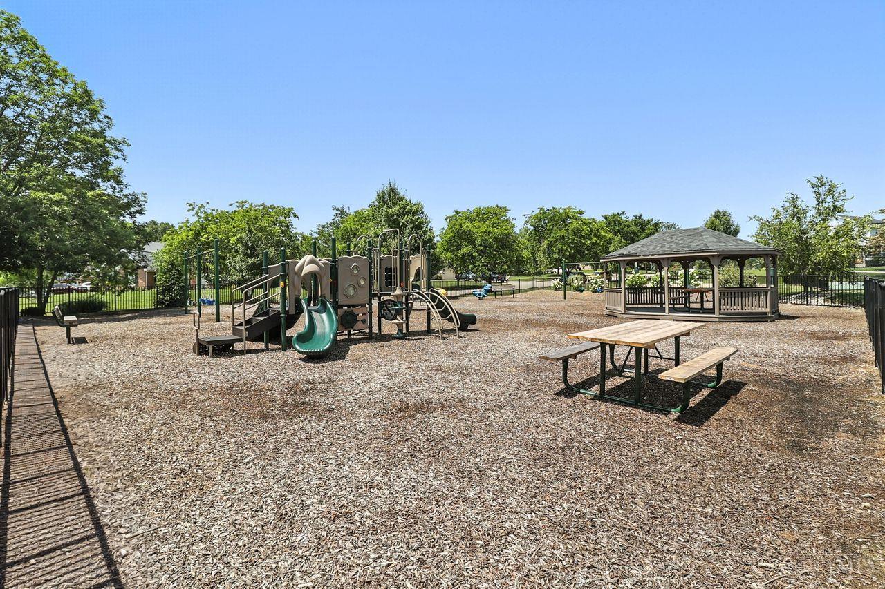 3217 Spalding Drive
