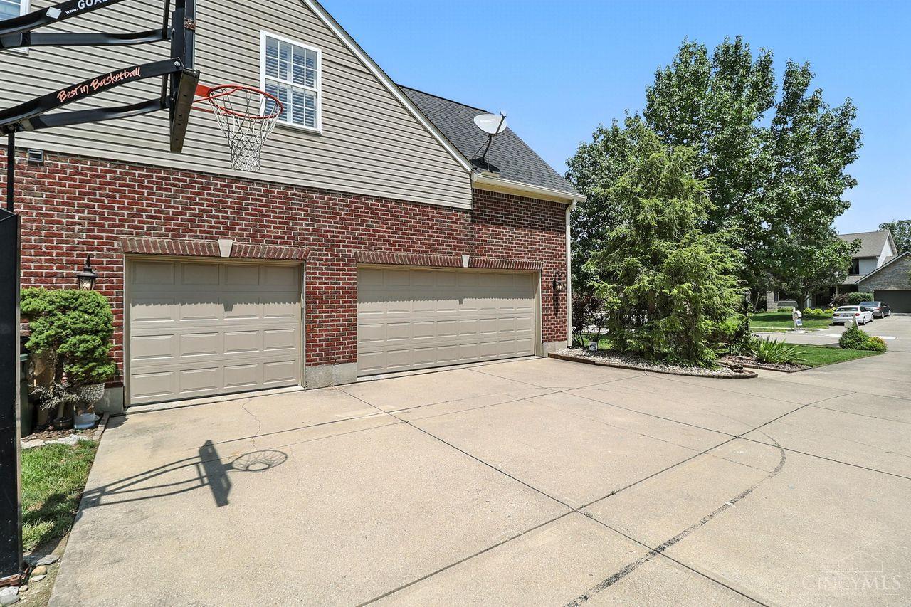 3217 Spalding Drive