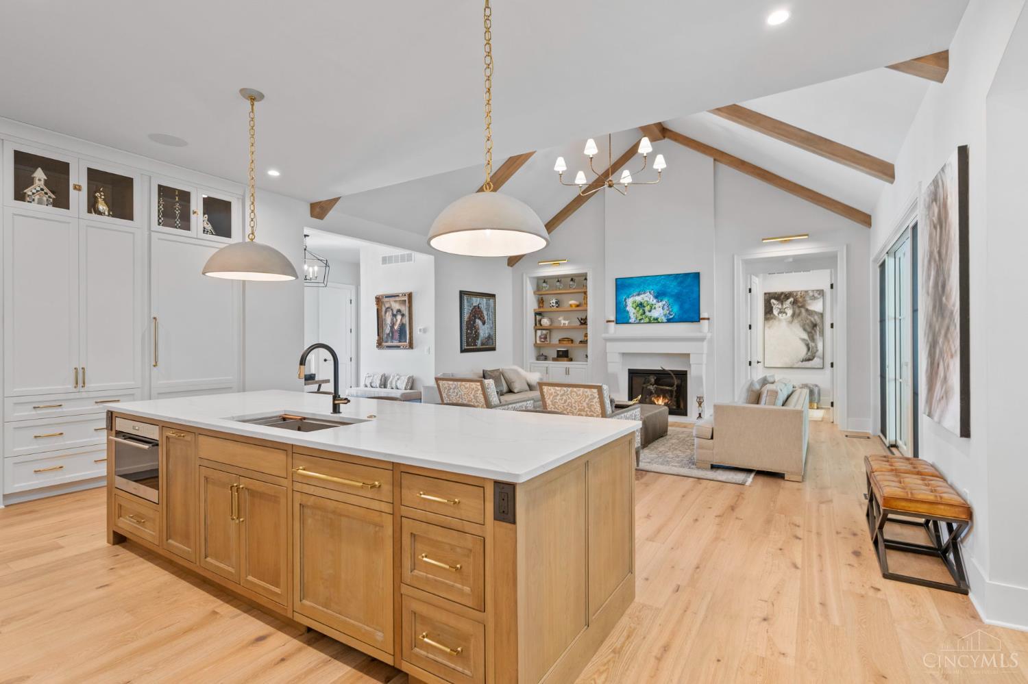 5805 Hickory Court
