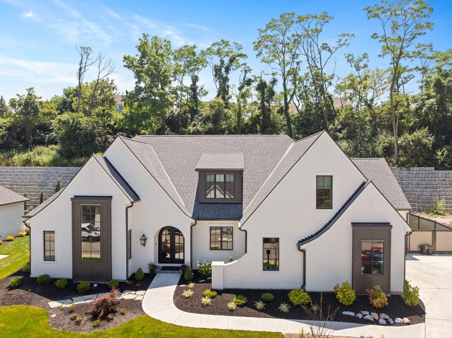5805 Hickory Court
