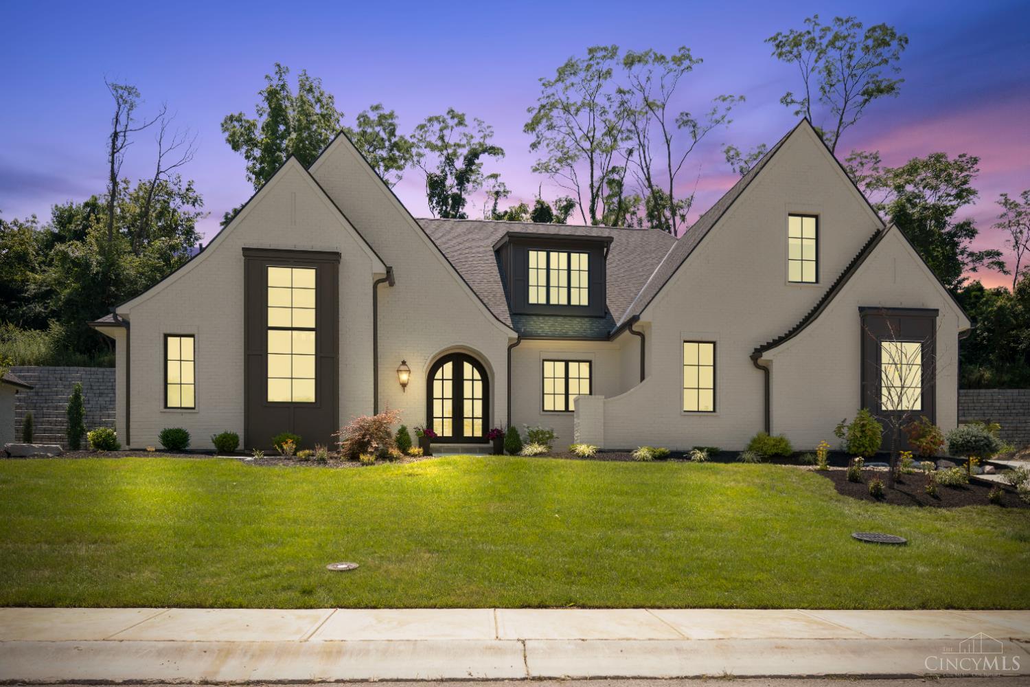 5805 Hickory Court