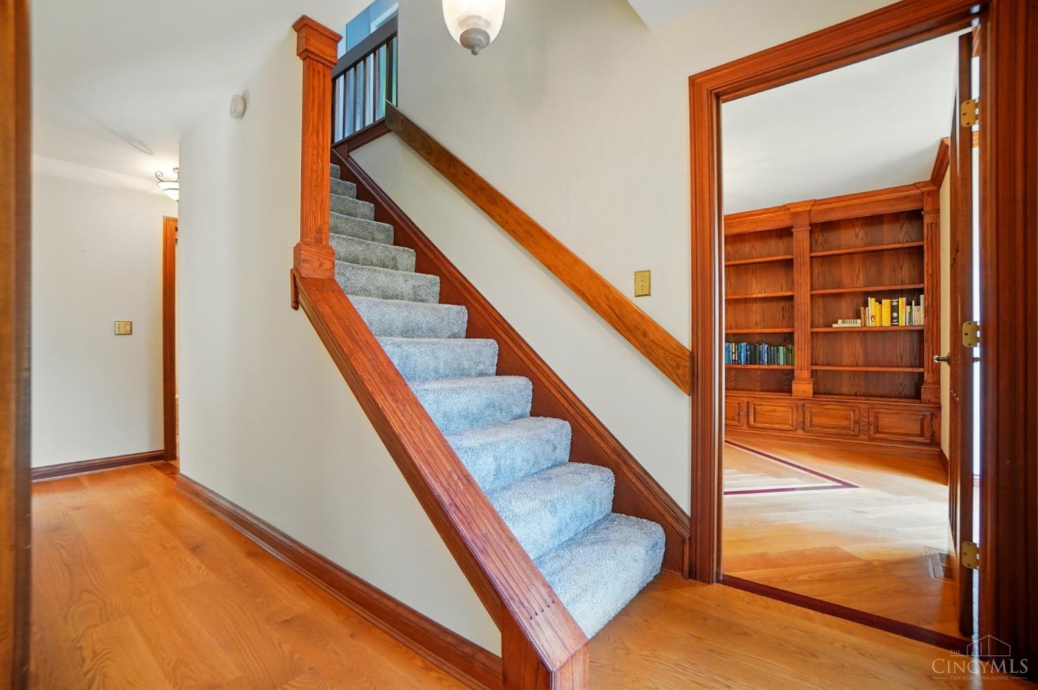 947 Broadview Drive
