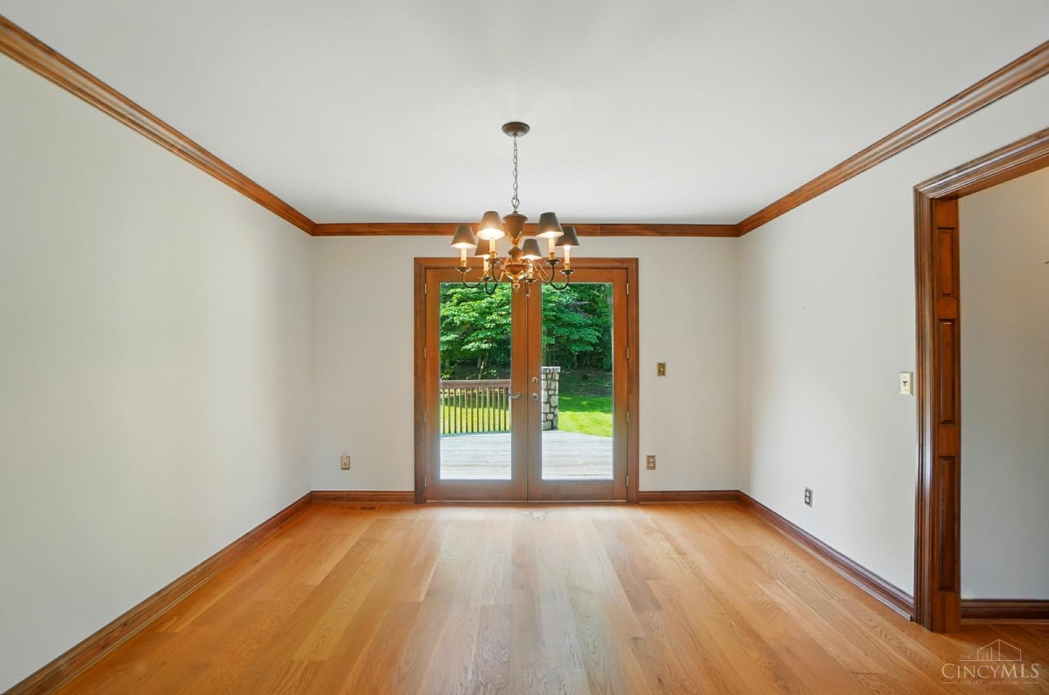 947 Broadview Drive
