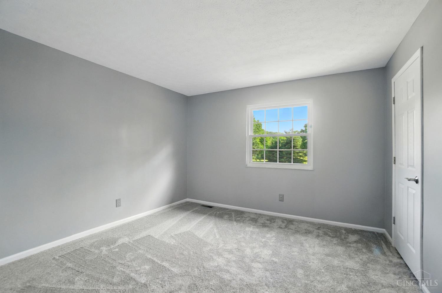 947 Broadview Drive