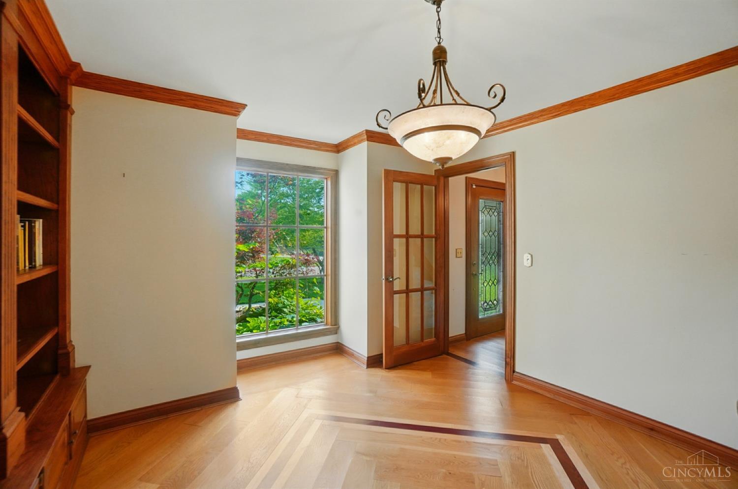 947 Broadview Drive