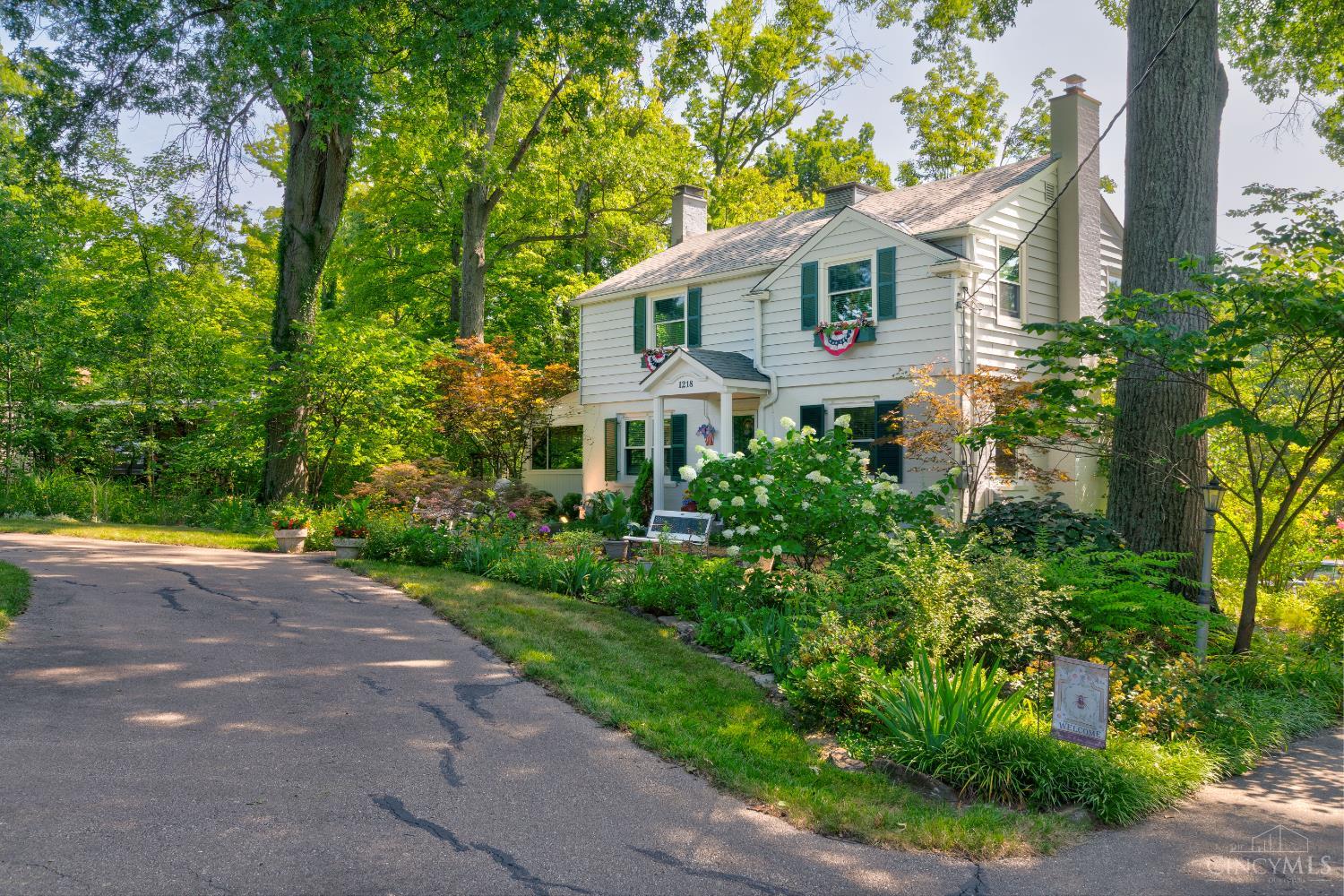 1218 Eversole Road