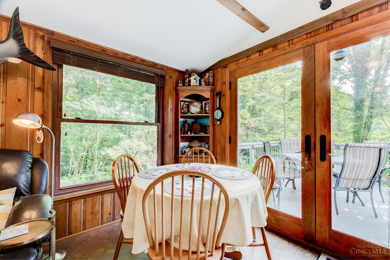 1218 Eversole Road