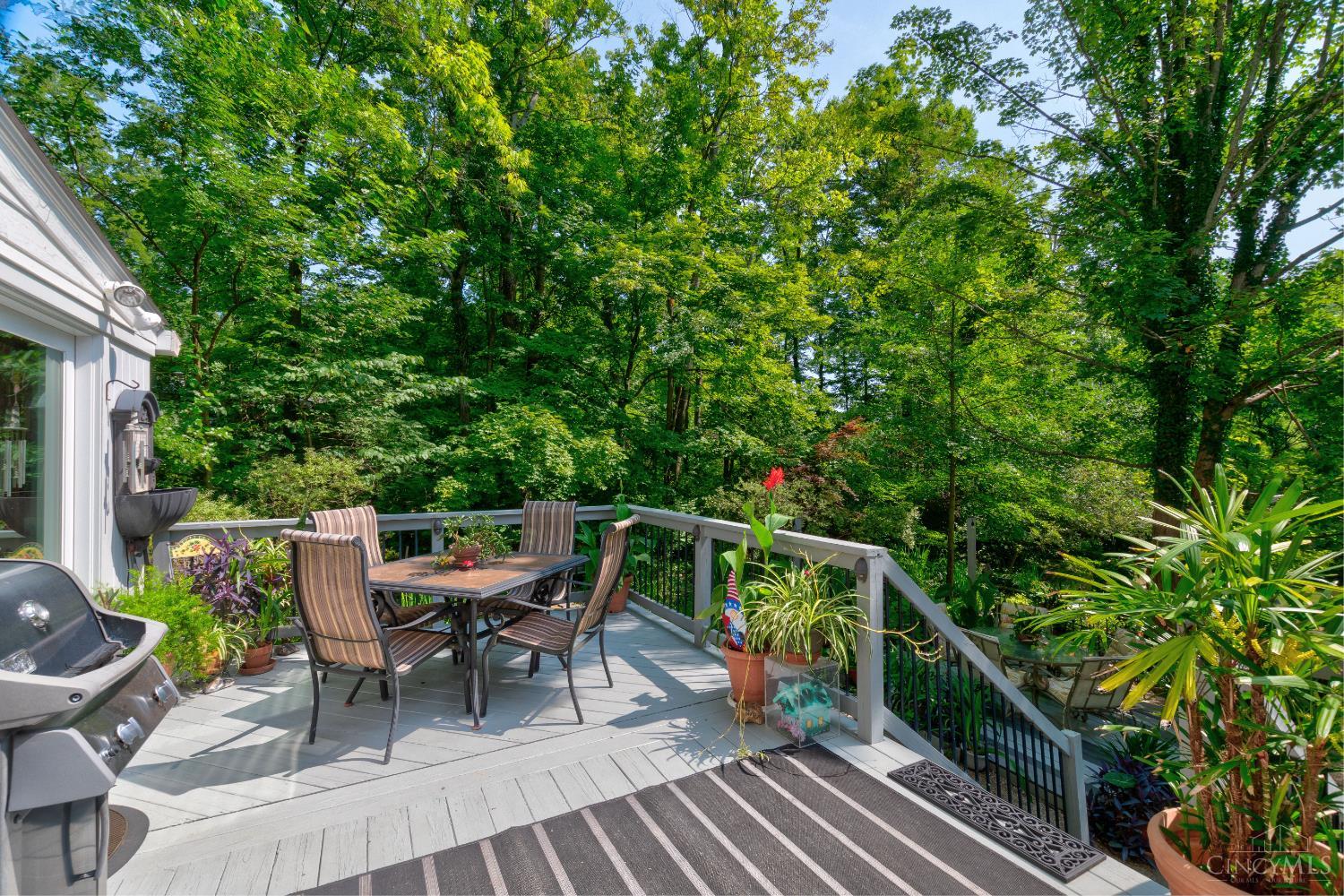 1218 Eversole Road