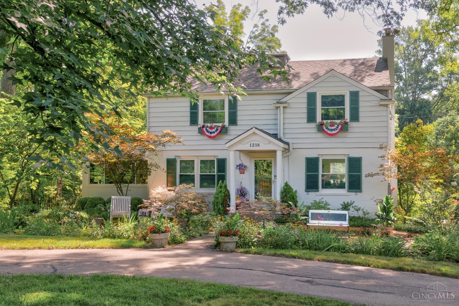 1218 Eversole Road