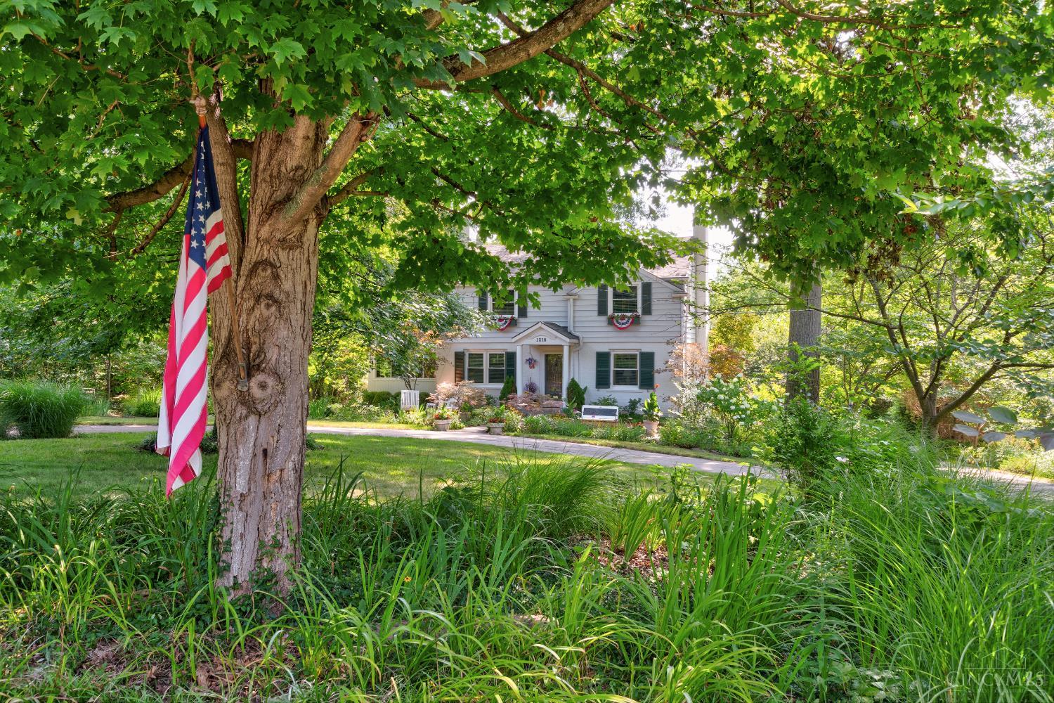 1218 Eversole Road