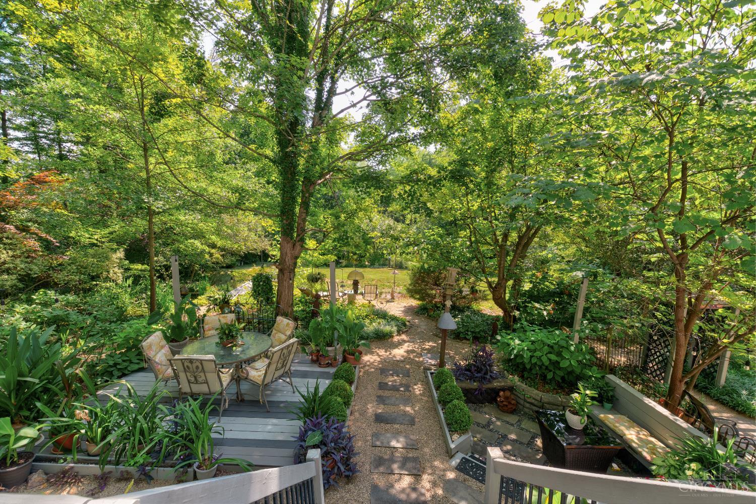 1218 Eversole Road