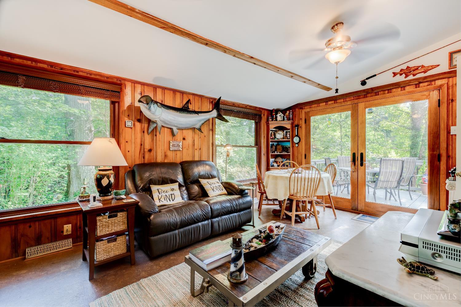 1218 Eversole Road