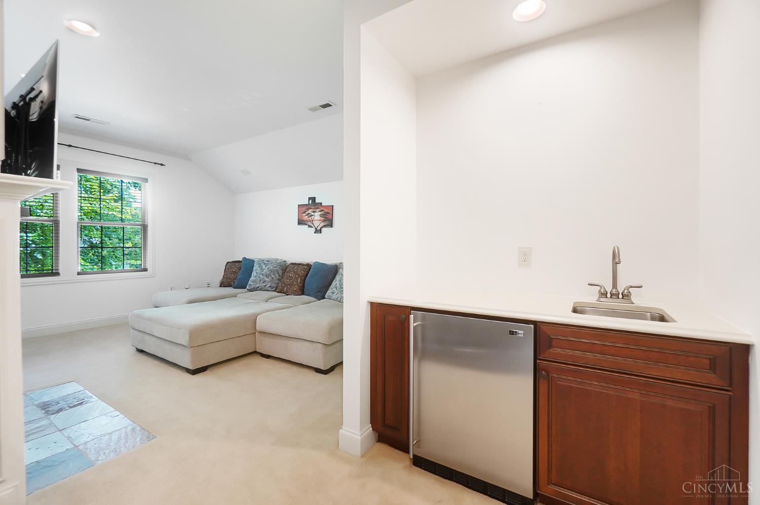 5806 Ferdinand Drive