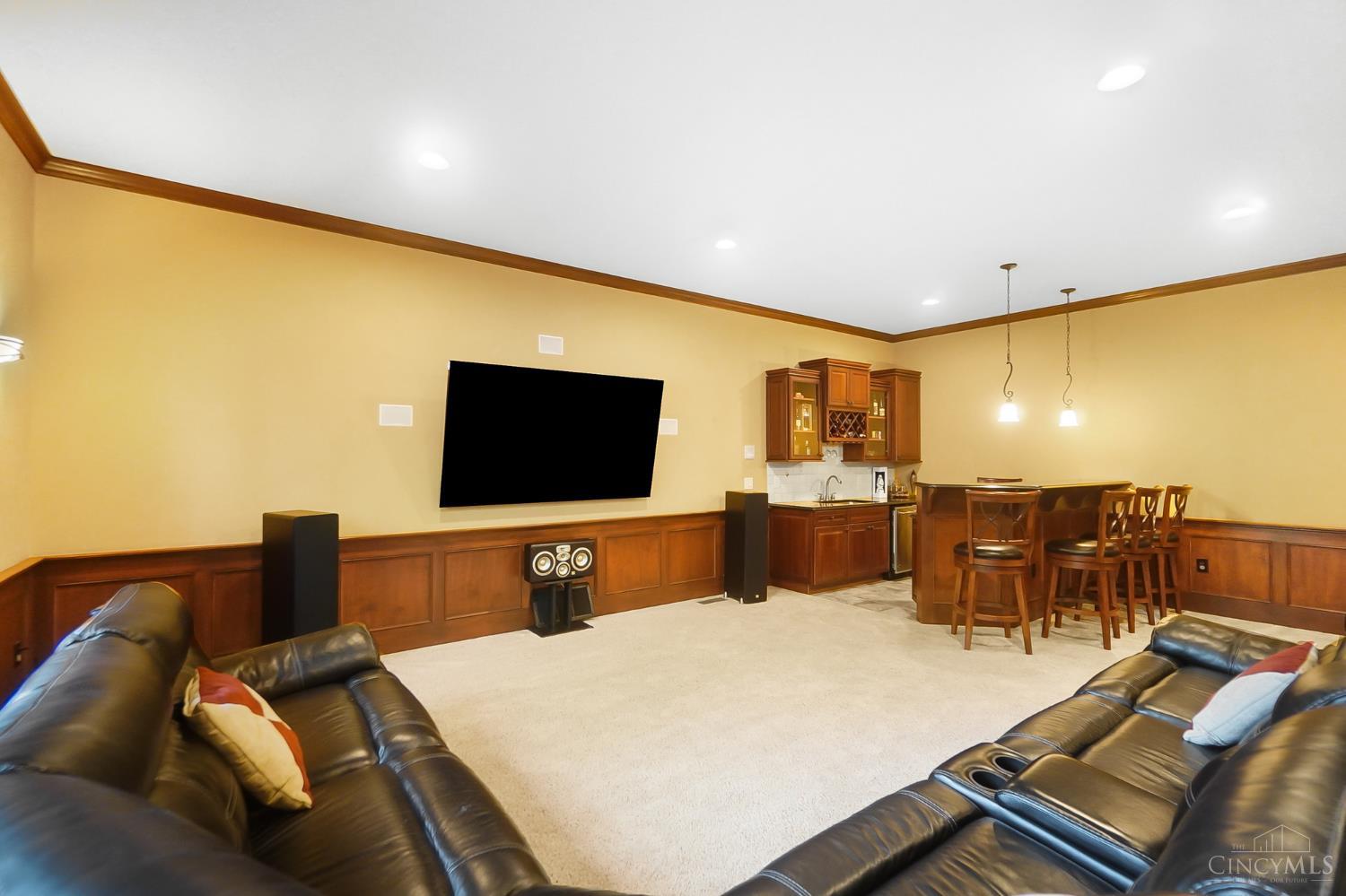 5806 Ferdinand Drive