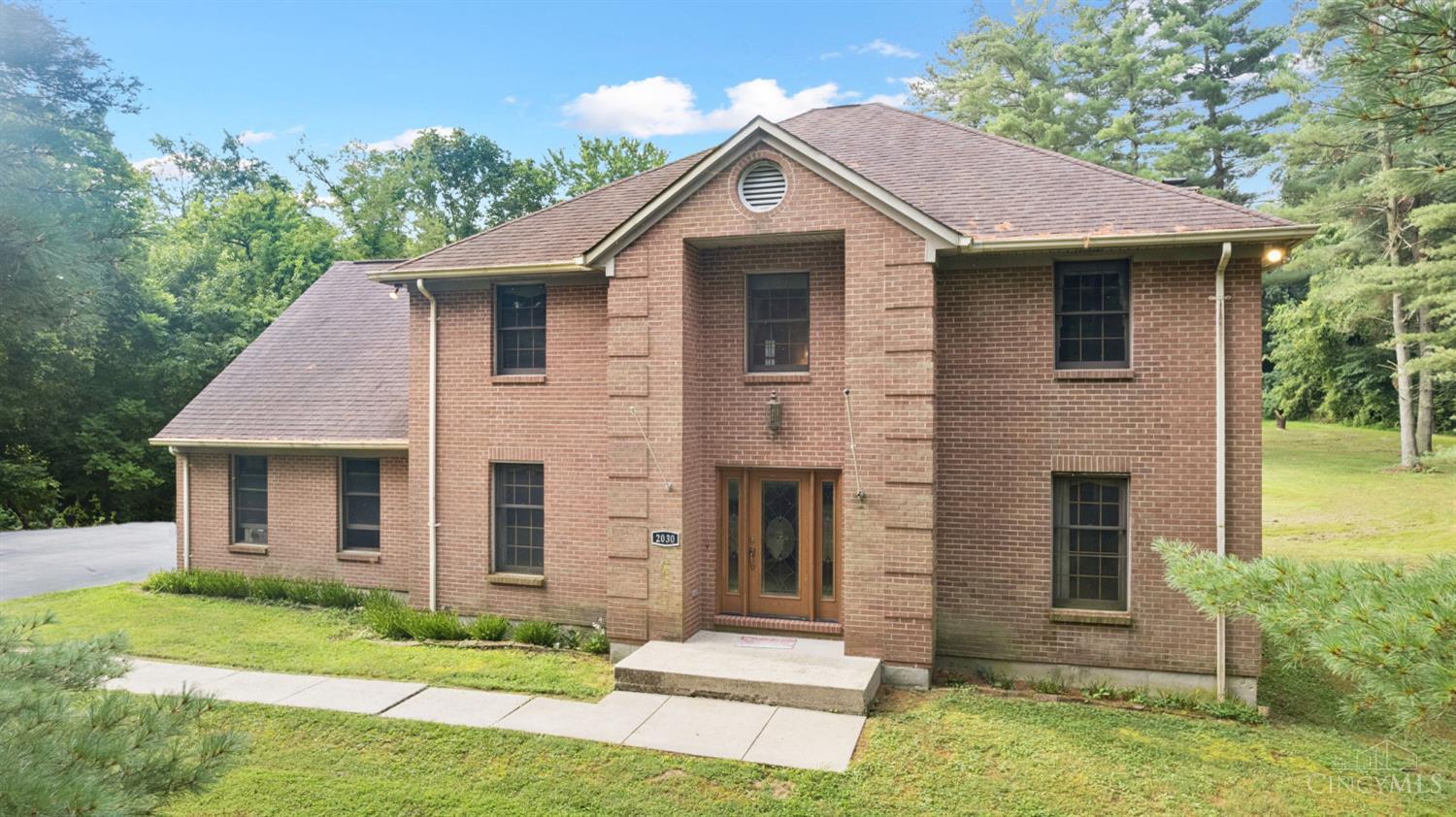 2030 Grandview Lane