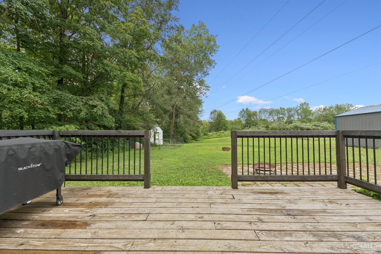 13537 Locust Ridge New Harmony