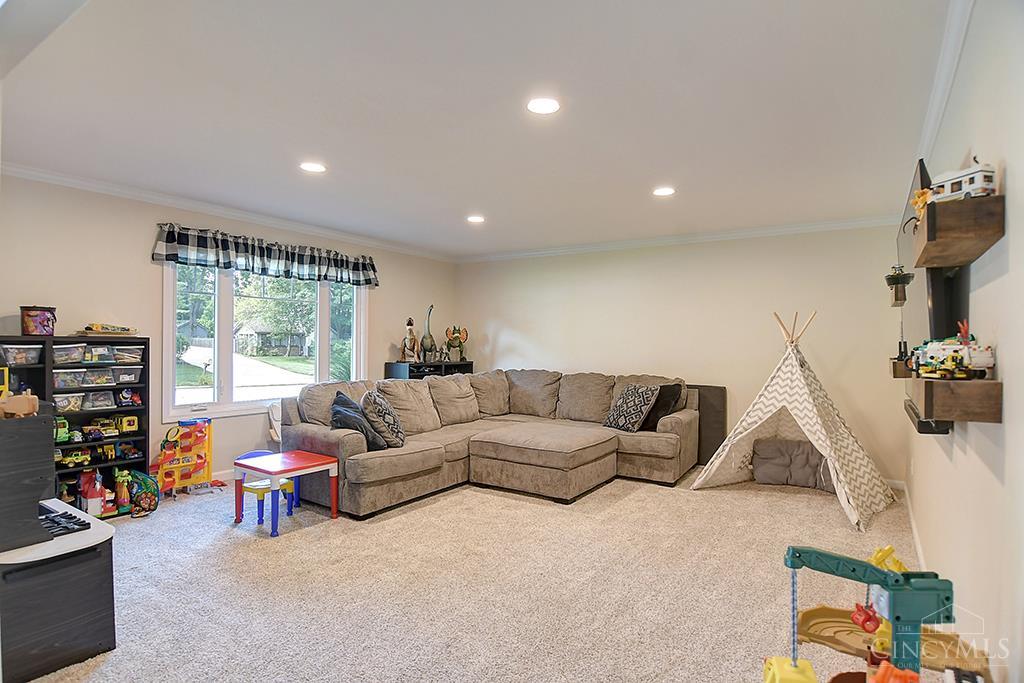 3315 Southfield Drv.