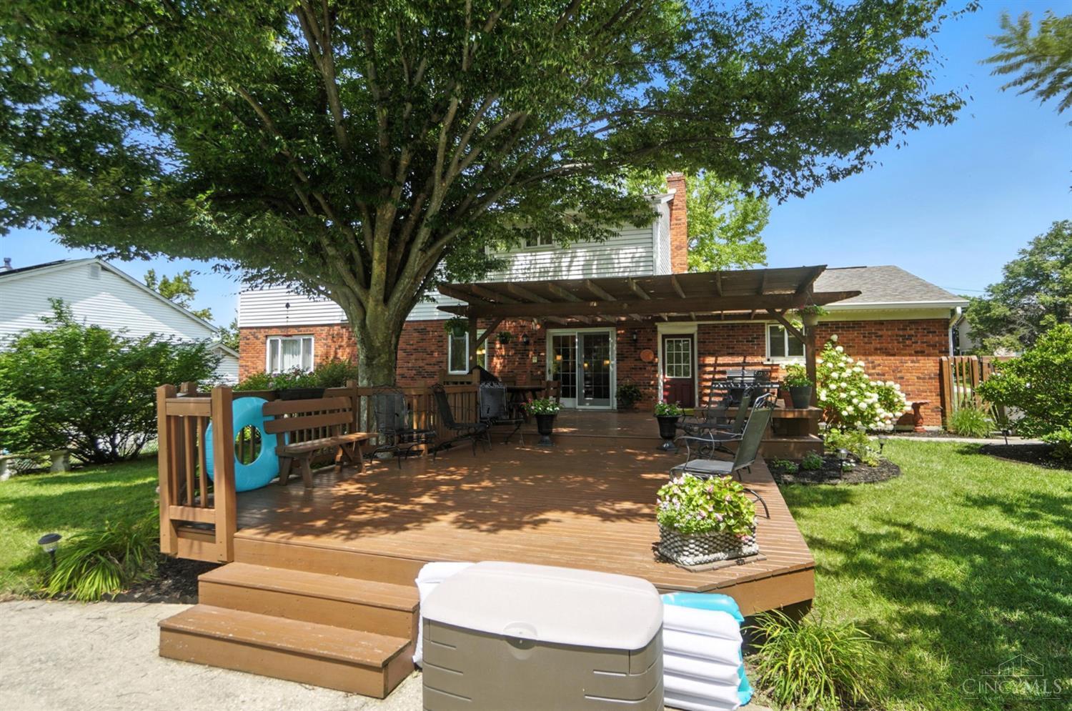 5527 Seville Court