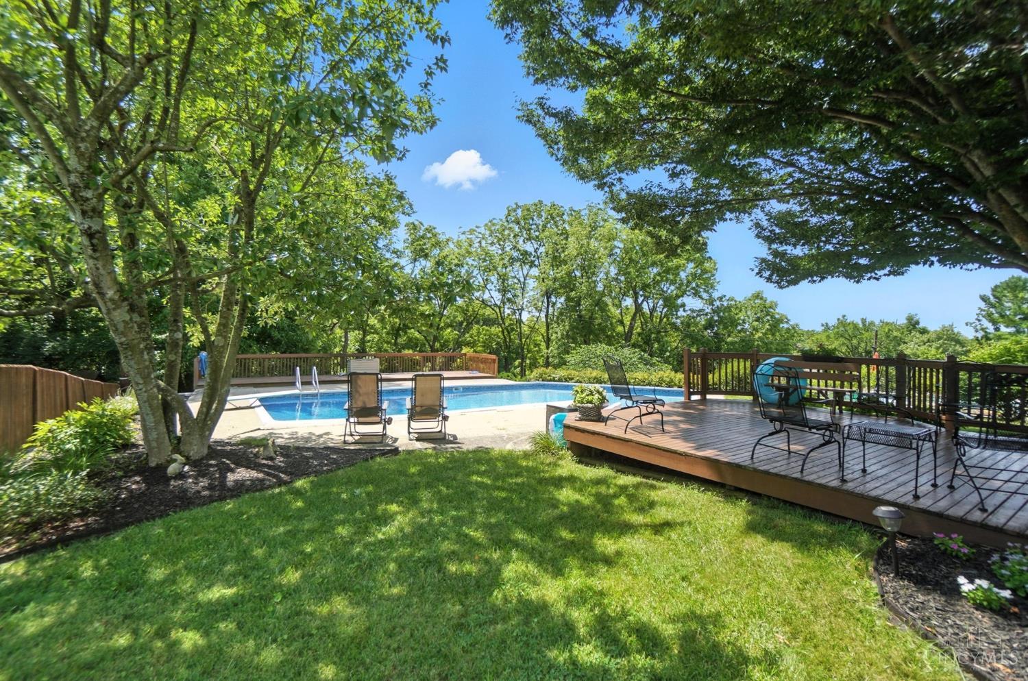 5527 Seville Court