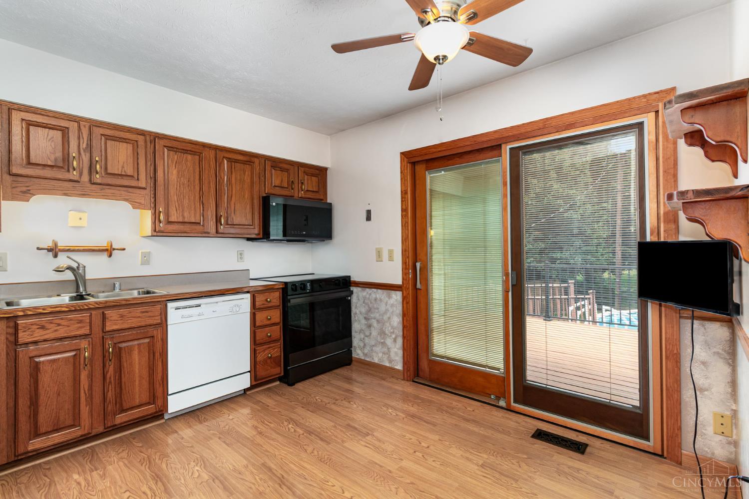 224 Halidonhill Lane