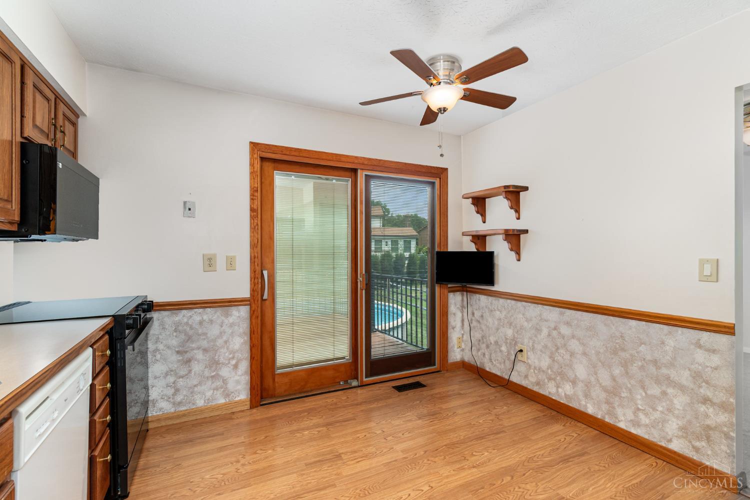 224 Halidonhill Lane