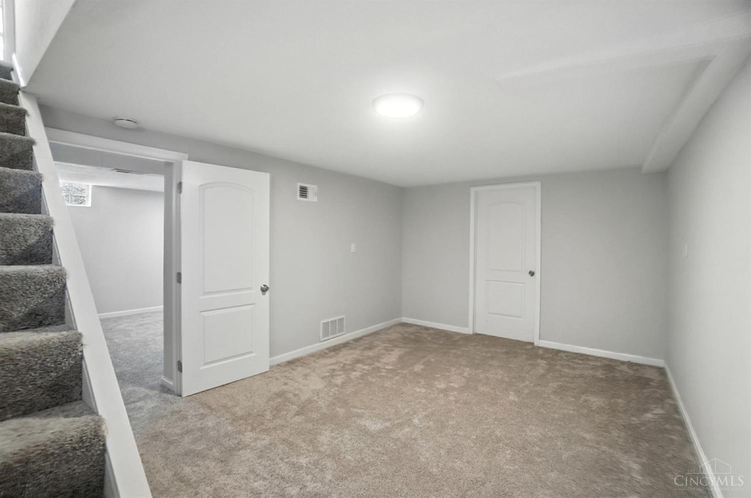 1054 St Clair Avenue
