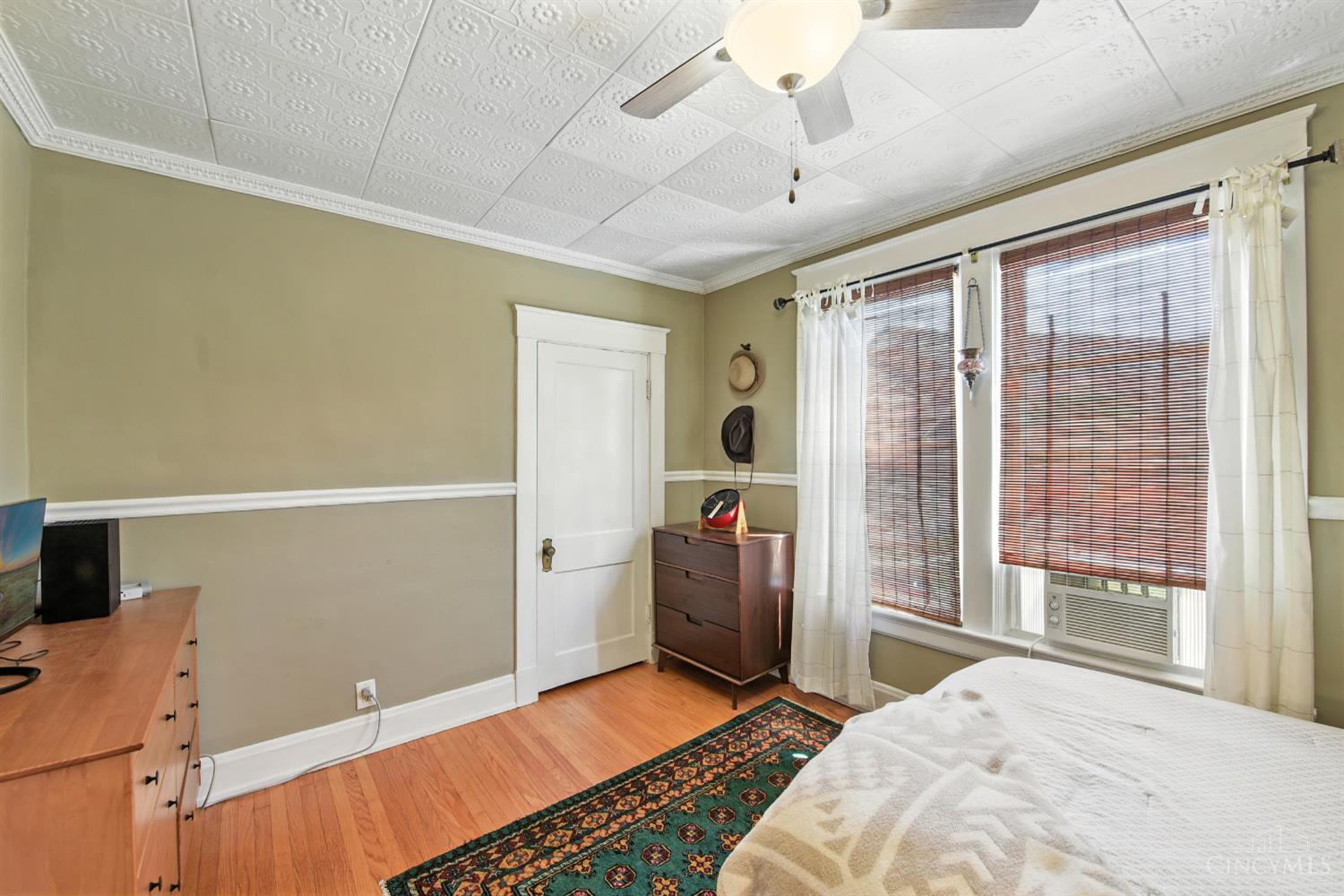 3787 Ferdinand Place