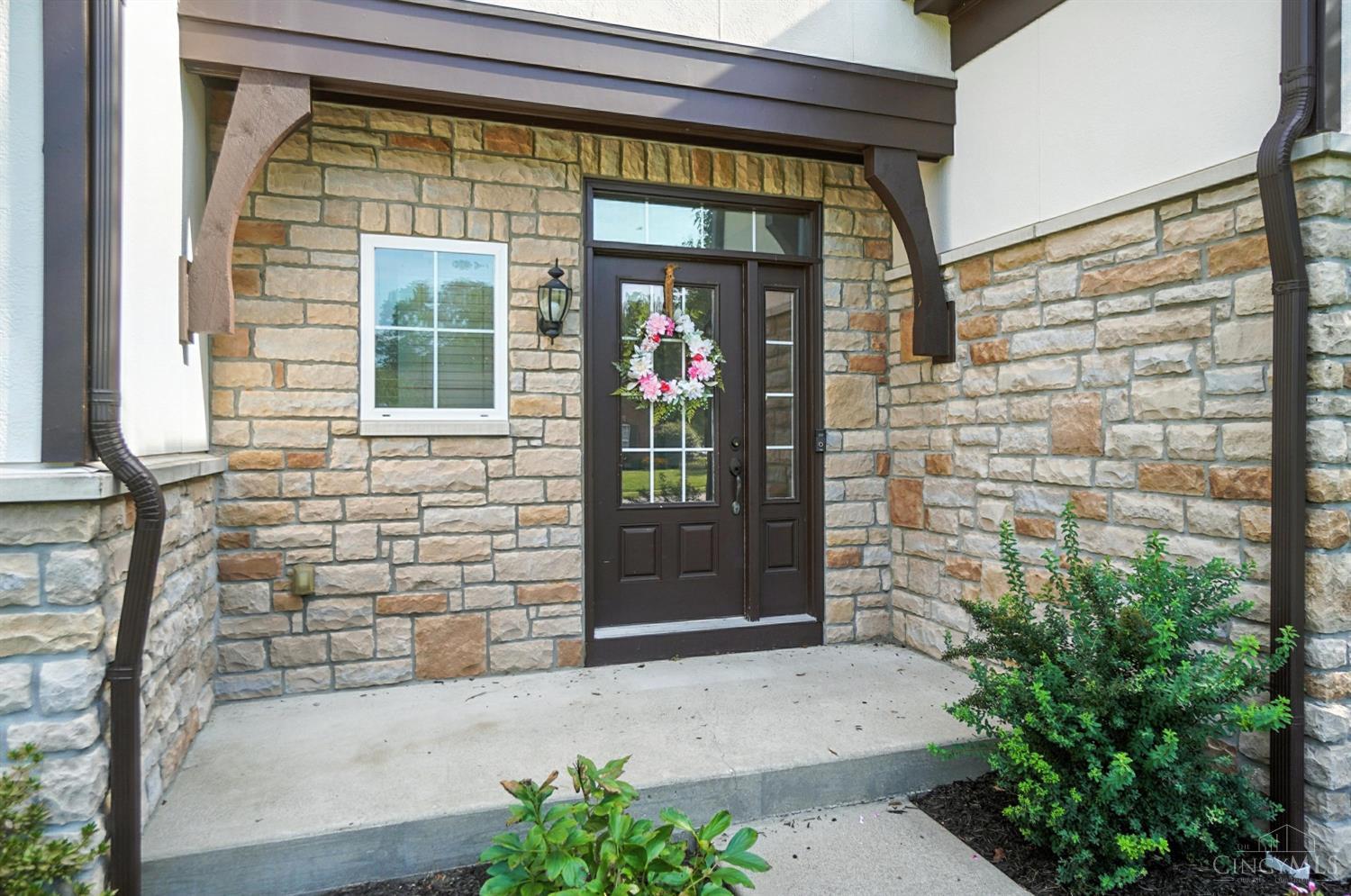 1114 Hayward Circle