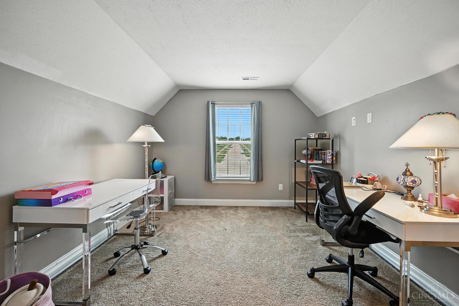7498 Cherokee Lane