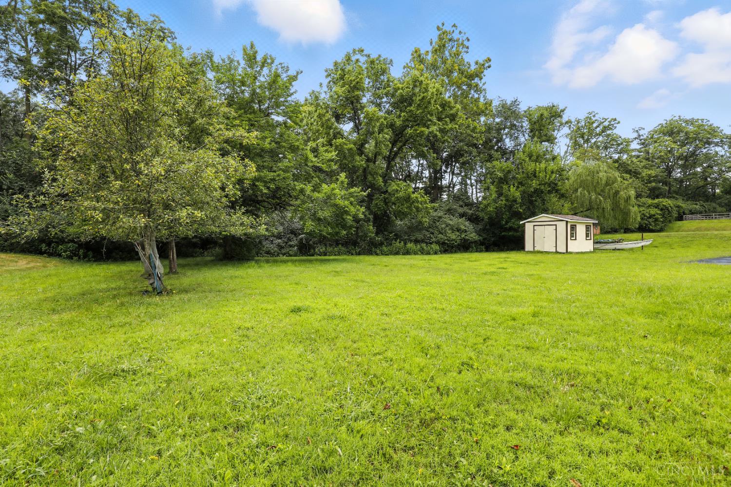 3245 Longmeadow Lane