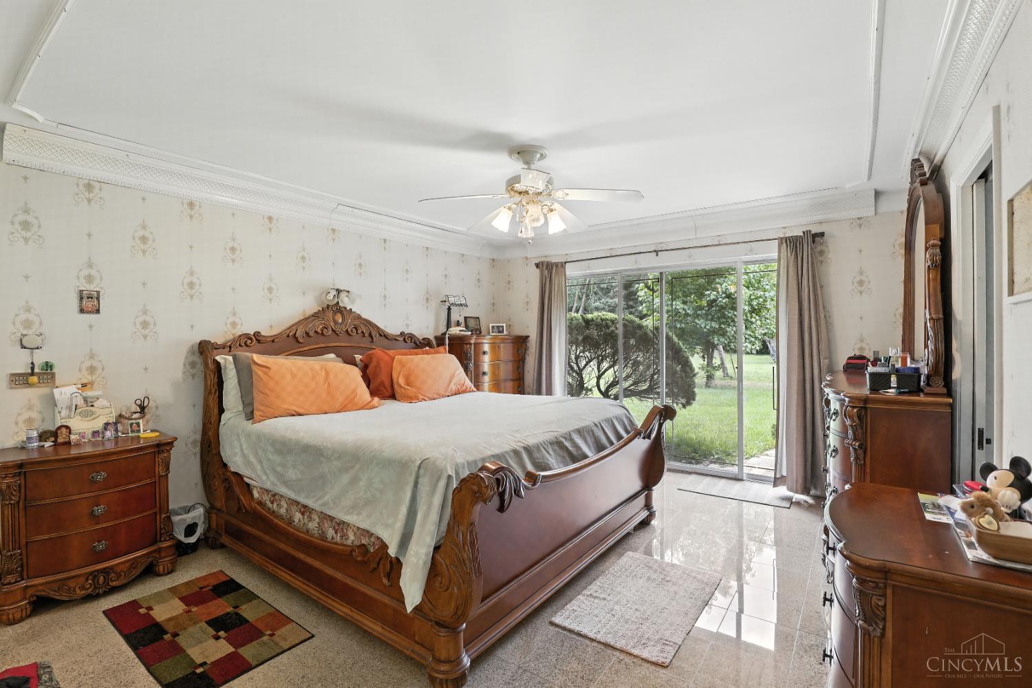 3245 Longmeadow Lane