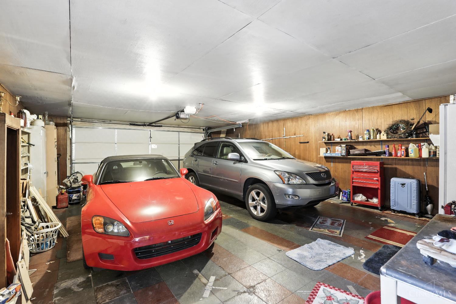 3245 Longmeadow Lane