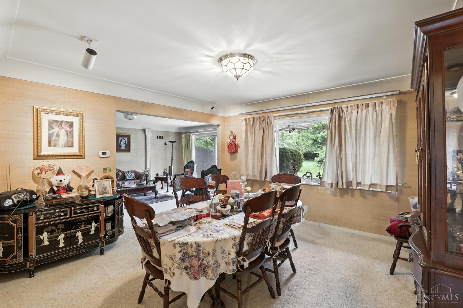 3245 Longmeadow Lane