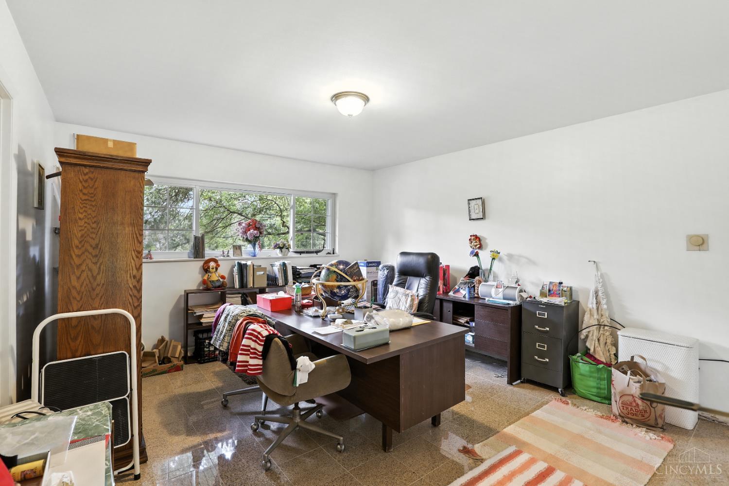 3245 Longmeadow Lane