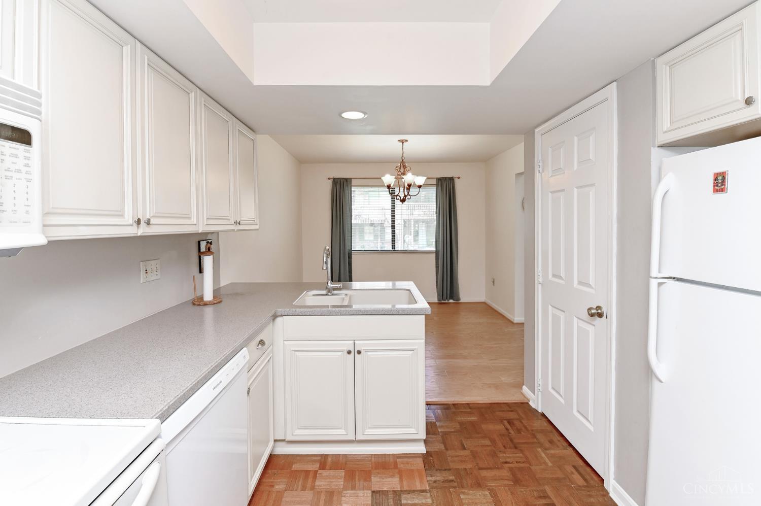 275 Bennington Way