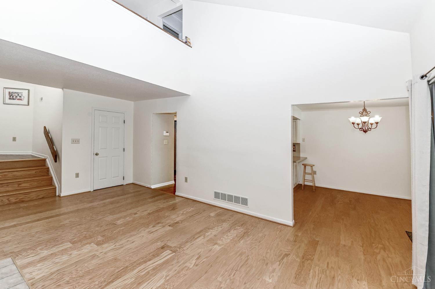 275 Bennington Way